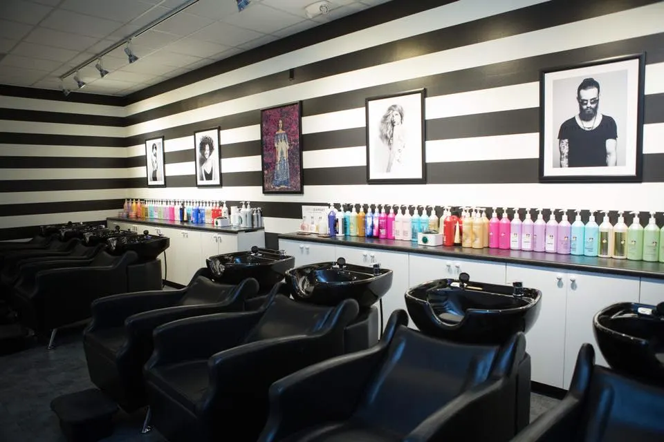 GENESIS HAIR SALON AND SPA — Hair salon in Mobile